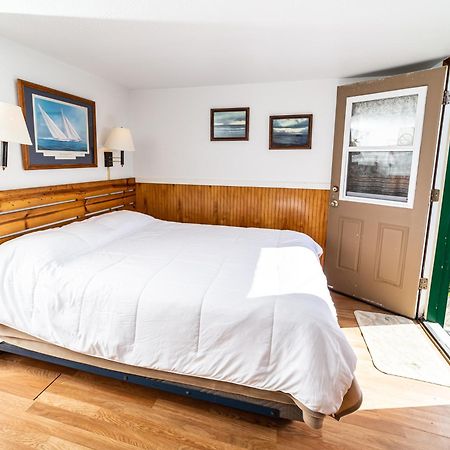 Oceanside Ocean Front Cabins Экстерьер фото