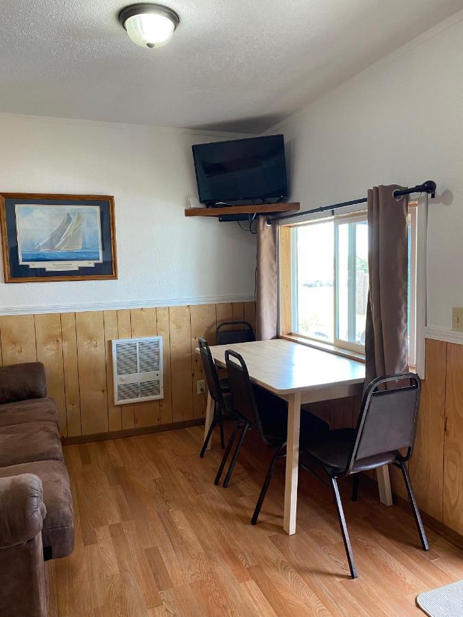 Oceanside Ocean Front Cabins Экстерьер фото