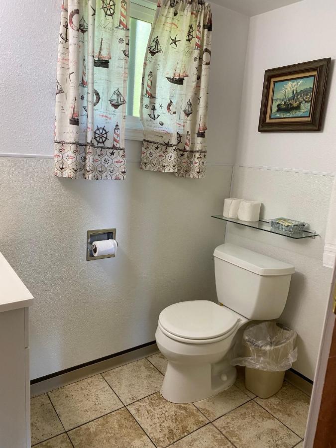 Oceanside Ocean Front Cabins Экстерьер фото