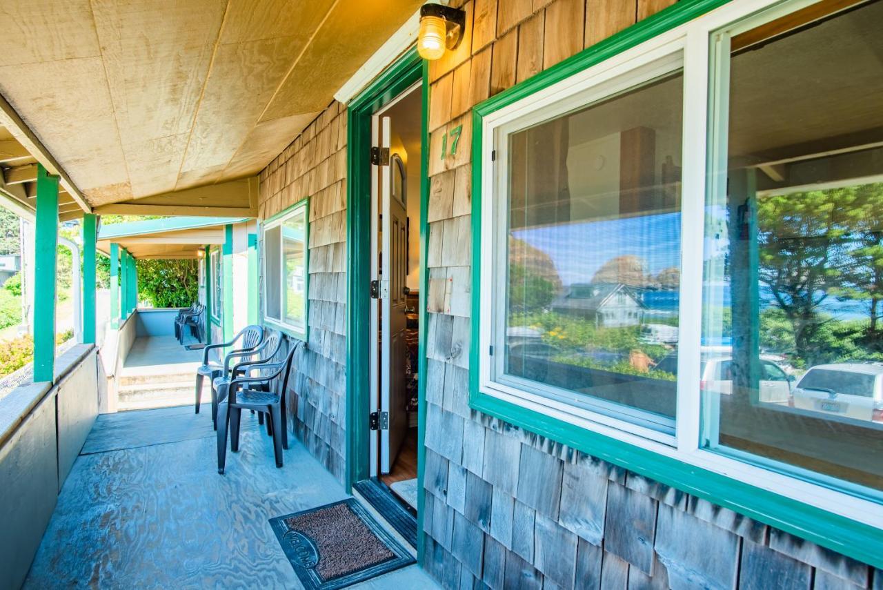 Oceanside Ocean Front Cabins Экстерьер фото