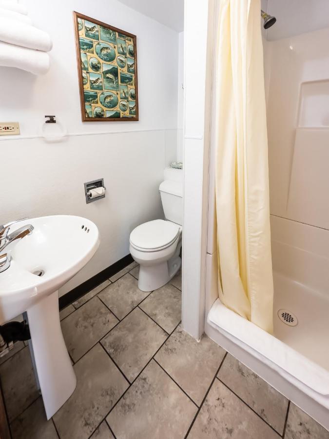 Oceanside Ocean Front Cabins Экстерьер фото