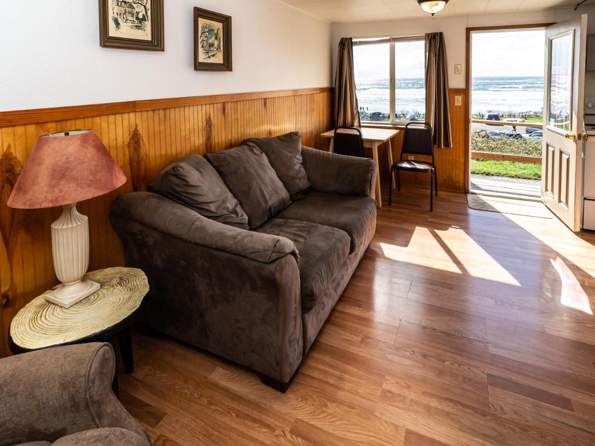 Oceanside Ocean Front Cabins Экстерьер фото